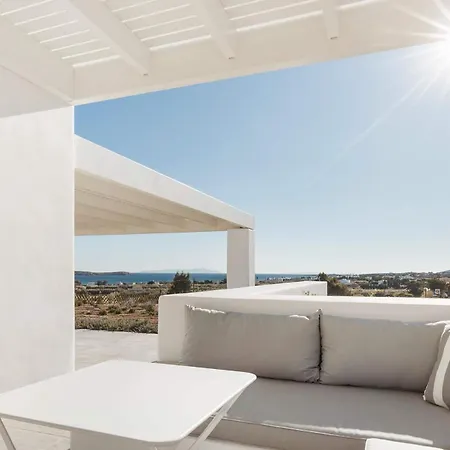 Golden Coast Daphne Private Wadingpool Gem Chrisi Akti (Paros)