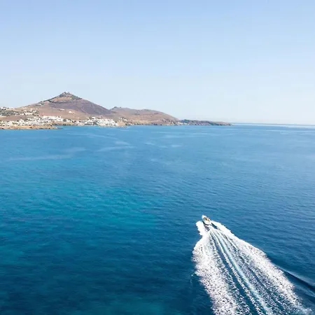 Βίλα Golden View Villas Paros, Villa Daphne *