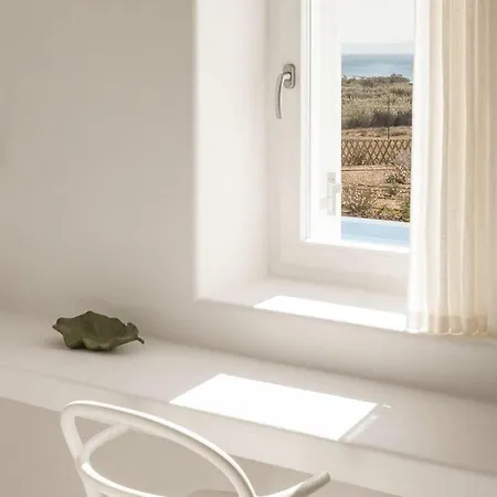 Golden Coast Daphne Private Wadingpool Gem Chrisi Akti (Paros)