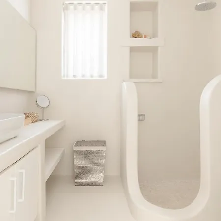 Golden View Villas Paros, Villa Daphne فيلة